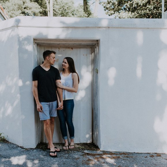 Meet your Posher, Emily - Picture 2 of 5